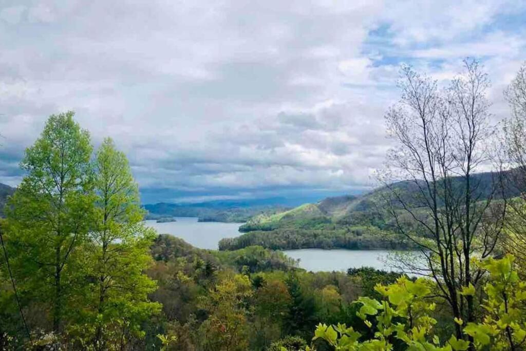 Cabin At The Cove At Watauga Lake Butler エクステリア 写真